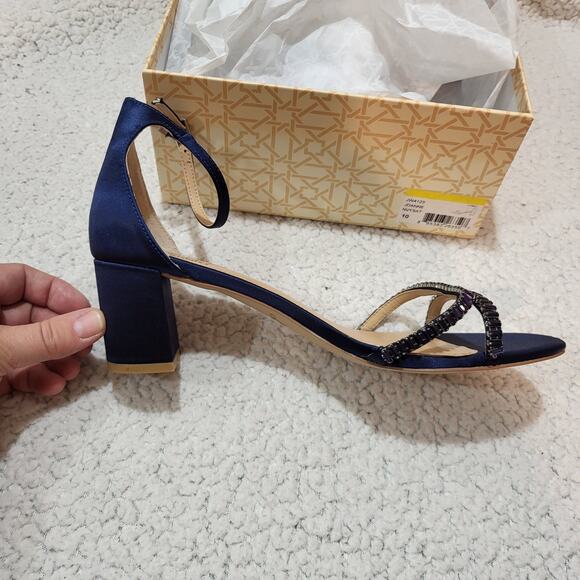 NEW Jewel Badgley Mischka Joanne Strappy Block Heel Navy SIZE 10 - Picture 3 of 7